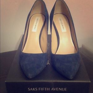 Saks fifth avenue Cady Navy Suede heels